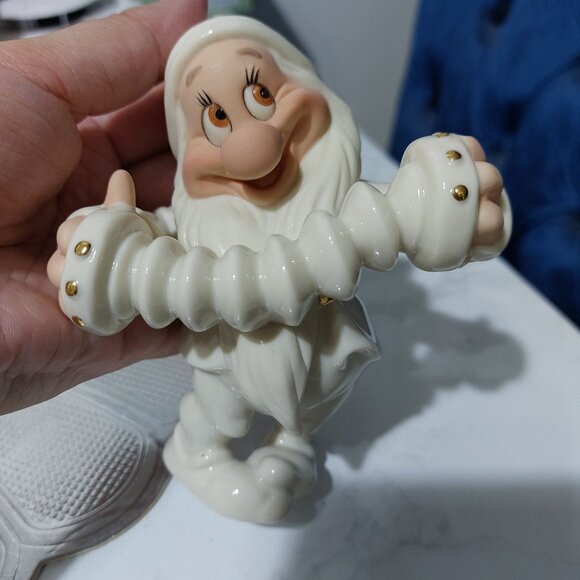 LENOX A Serenade For Snow White BASHFUL Collectible Figurine Beautiful Decor - Picture 6 of 6